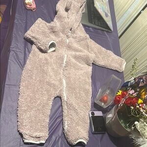 Cozy Purple Snowsuit with ears 🐻 and tiny hearts in hood- Kids Bodysuit SZ-90